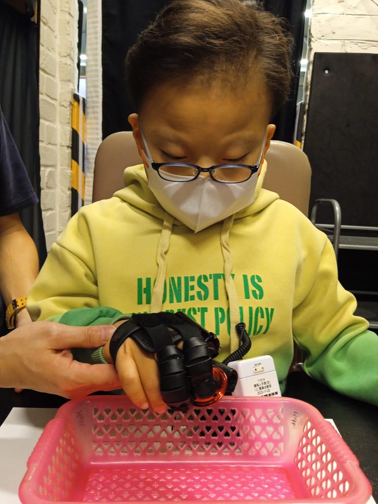 上肢肌能及小手肌訓練